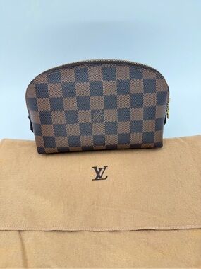 Louis Vuitton Damier Ebene Cosmetic Bag Great Condition w/Dust Bag & Entrupy COA